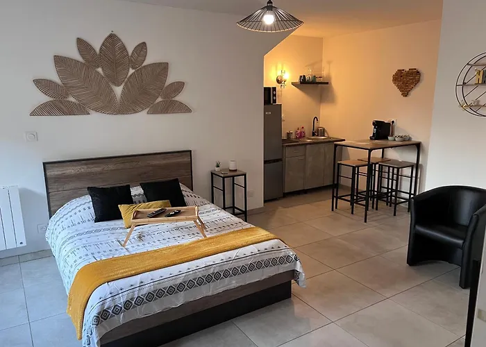 Glamour Avec Espace Balneo Prive شقة Dallet